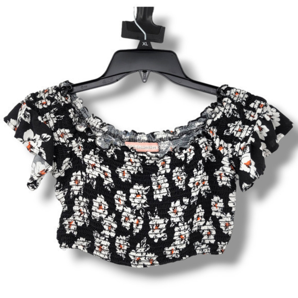 BOG Collective Women's Daisy Floral Smocked Flutter‎ Sleeve Cropped Top Black XS